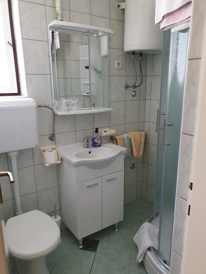 Apartmani I Sobe Jusic Rab Town