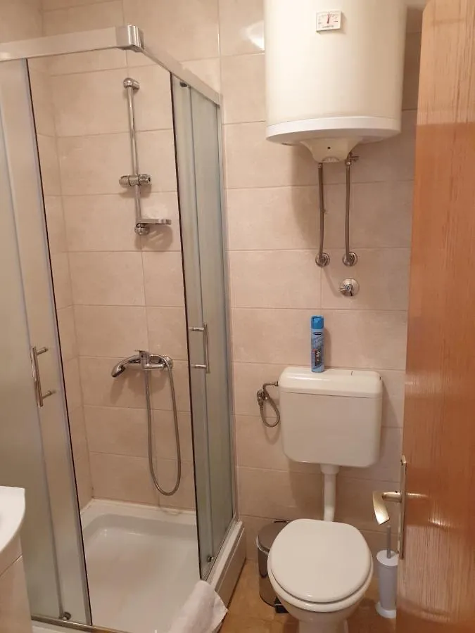 Apartmani I Sobe Jusic Rab Town Horvátország