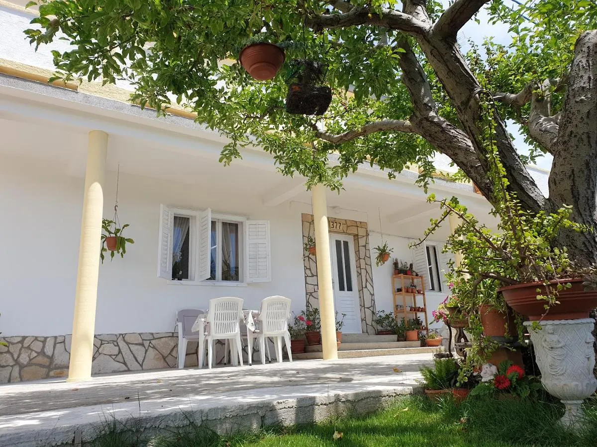 Apartment Apartmani I Sobe Jusic Rab Town