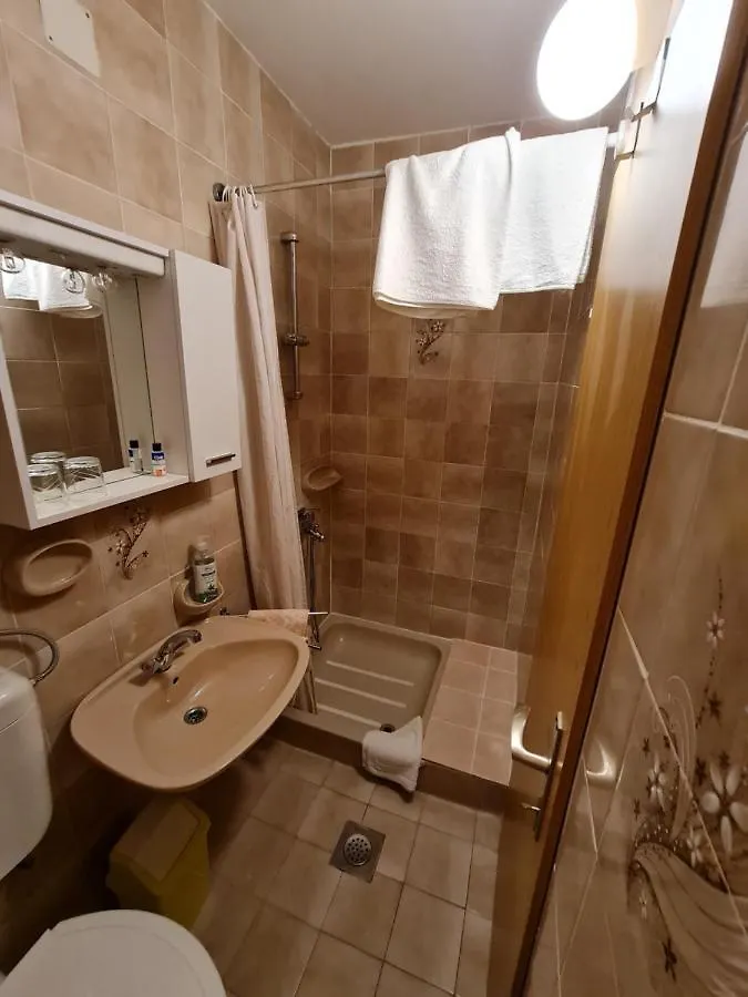 Apartman Apartmani I Sobe Jusic Rab Town