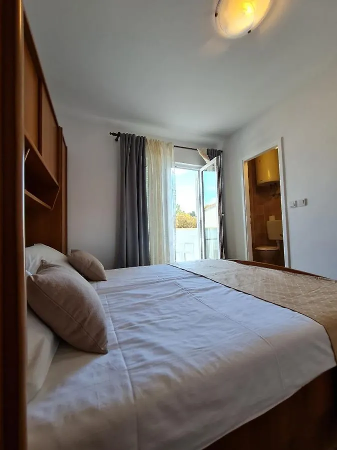 Apartman Apartmani I Sobe Jusic Rab Town